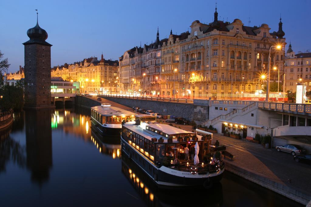 Boat Hotel Matylda Praga Exterior foto